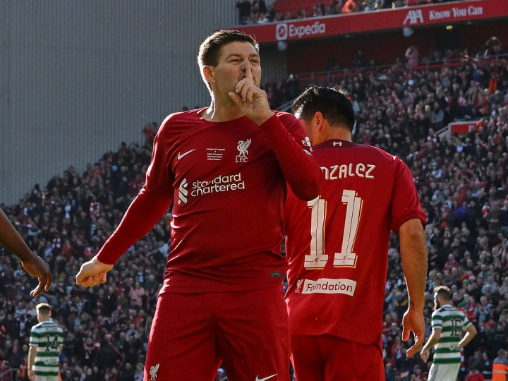 ลบภาพจำ! กูรูแนะ ‘โค้ชขิง’ ตีห่างจากหงส์หากยังหวังทำงานกุนซือ