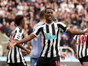 ‘อิซาค’ ยันแฮปปี้ได้ซบนิว-มองเรื่องกีฬาเป็นหลัก