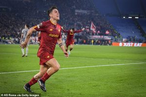 ดีบาล่าเสียใจแฟนฉุนจ่อฟ้อง ‘ม้าลาย’ 53 ลย.