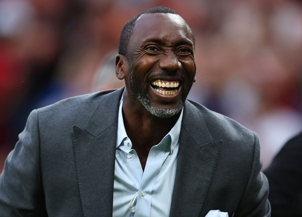 สิงโตทาบ JFH ร่วมงานสต๊าฟฟ์เซาธ์เกต