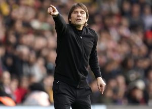 บอร์ดไก่เรียก ‘น้าคอน’ คุยปมให้สัมภาษณ์พาดพิง