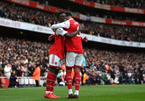 ขอกอดหน่อย! ‘ซาก้า’ ให้เครดิต ‘โฮลดิ้ง’ ฟอร์มสุดยอด