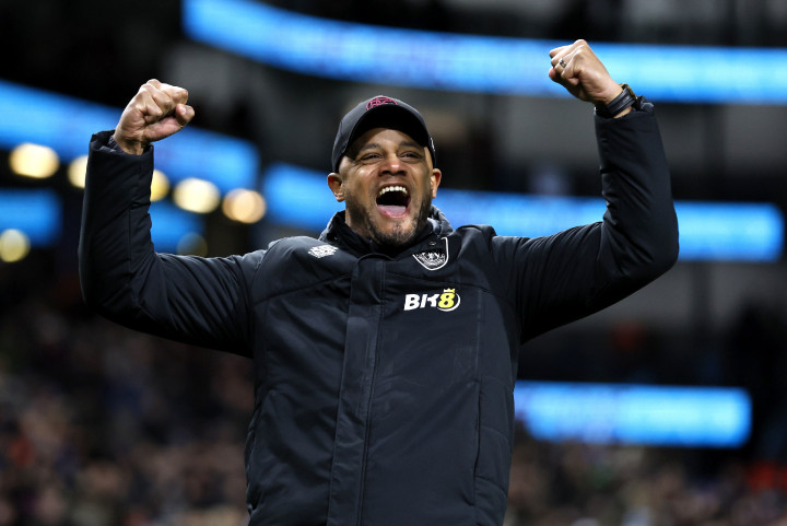 ‘กอมปานี’ ปัดตอบเรื่องอนาคตหลังเป็นข่าวกับไก่