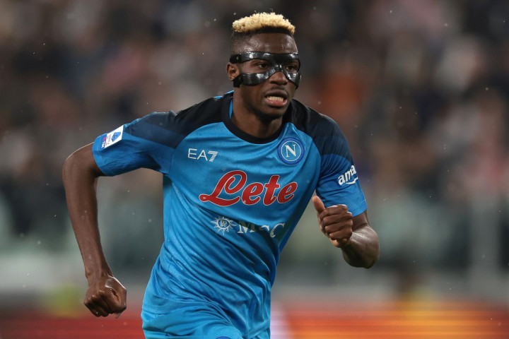 ไม่จริง! เอเยนต์ ‘โอซิมเฮน’ โร่ปัดข่าวถกซบ PSG