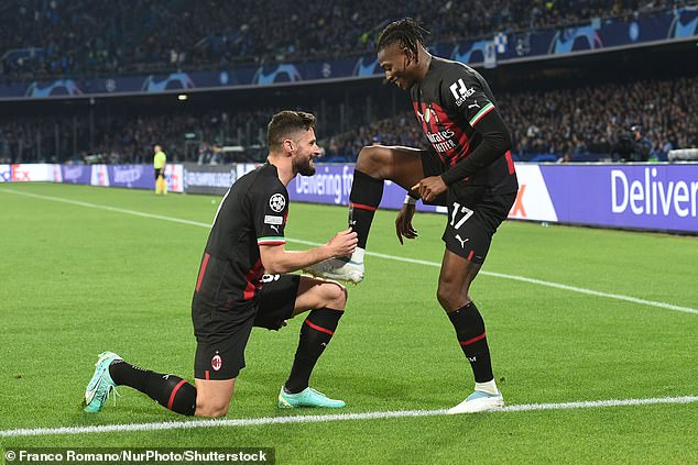 ลืมแก่! ‘หล่อเหลา’ จ่อยืดสัญญามิลาน 1+1