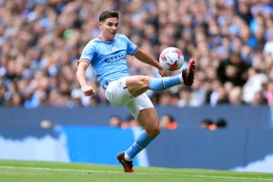 รับมือยากกว่าฮาลันด์! เคราช์,ริโอชมเปาะ ‘อัลวาเรซ’ เล่นเพื่อทีม