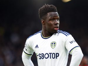 ค่าตัวคูณสิบ! ลีดส์ติดราคา ‘ญอนโต้’ 40 ลป.