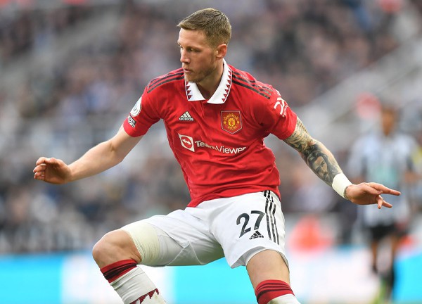 เวกฮอร์สต์ไม่ดีพอ! ‘สุดหล่อ’ เร้าผีทุ่มซื้อหอกตัวท็อป