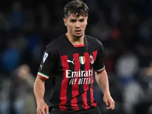 ผอ.มิลานเฟิร์มเตรียมคุยราชันลดค่าตัว ‘ดิอาซ’