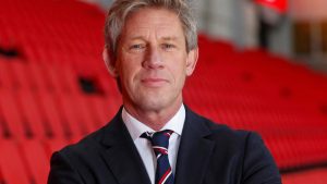 อดีตผอ.เผย ‘เจ้าของทอฟฟี่’ เลือกนักเตะให้กุนซือส่งลงสนาม