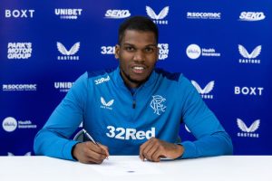 เรนเจอร์สปิดดีลเซ็นฟรี ‘สเตอร์ลิ่ง’ แบ็คขวาสิงห์