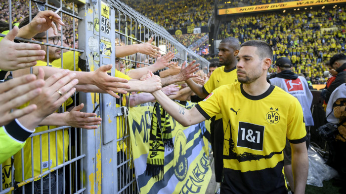 คนกันเอง! ‘เสือใต้’ สนเซ็นฟรี ‘เกร์เรโร่’ แบ็คซ้ายเสือเหลือง