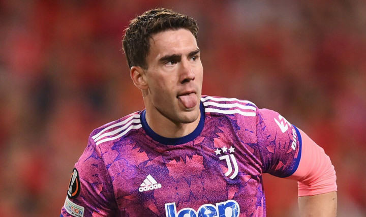 เอเยนต์ดังเผย 3 ทีมชั้นนำยื่นสู่ของ ‘วลาโฮวิช’ แล้ว