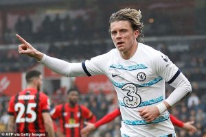 เน้นแข้งพรีเมียร์! นิวสนใจรับช่วงดูแล ‘กัลลาเกอร์’