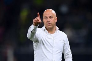 เอเยนต์เตรียมถกเฟเยนอร์ดเปิดทาง ‘สล็อต’ คุมไก่