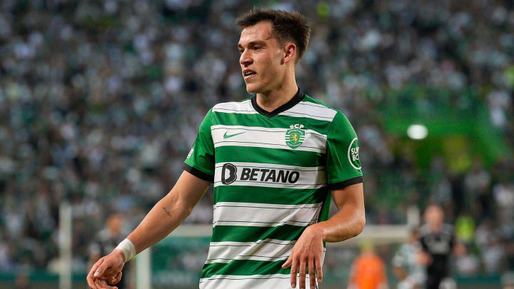 หงส์อย่าเผลอ! สิงห์หวังปาดหน้าคว้า ‘อูการ์เต้’