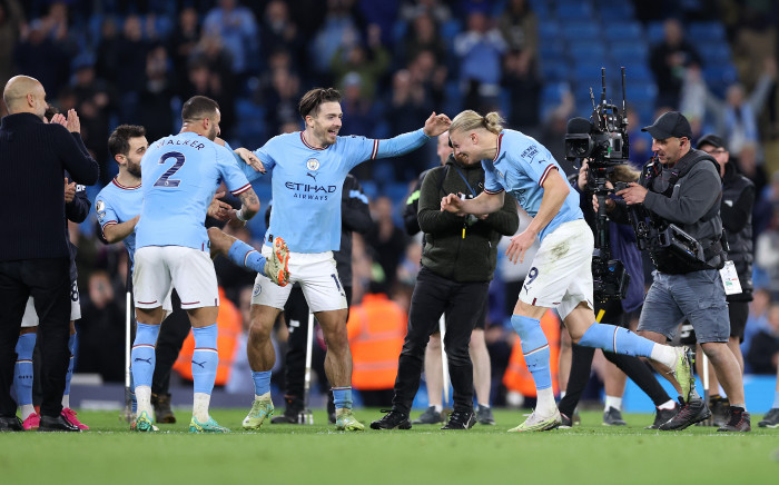 ‘แข้งเรือ’ ตั้งแถวปรบมือ ‘ฮาลันด์’ ทุบสถิติยิงต่อซีซั่น