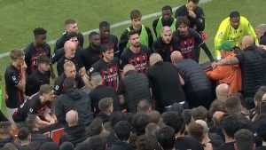 ข่มขู่ป่าว? ส.บอลสั่งสอบ ‘แฟนอุลตร้า’ ลงปลุกใจ ‘แข้งมิลาน’