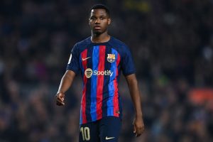 เอเยนต์ยังอุบเงียบอนาคต ‘ฟาติ’ ในรั้วคัมป์ นู