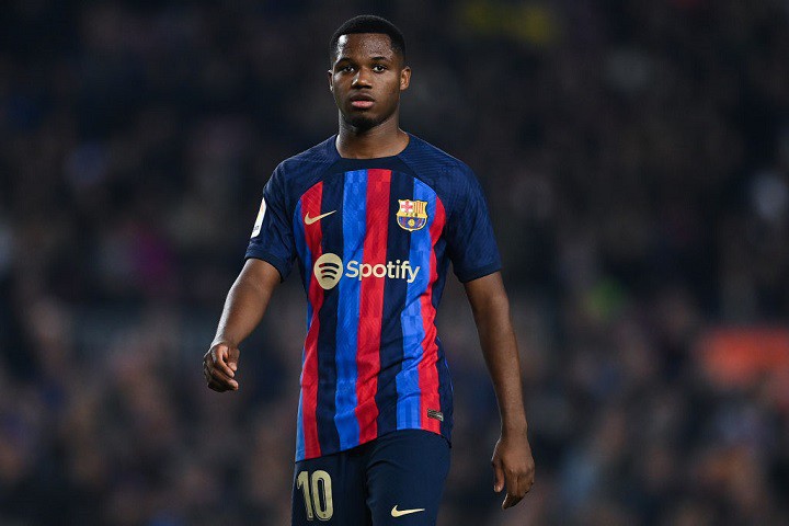 เอเยนต์ยังอุบเงียบอนาคต ‘ฟาติ’ ในรั้วคัมป์ นู