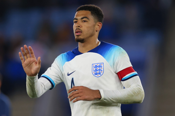 ลุ้นประเดิม! ‘สิงโต’ เรียก ‘โคลวิลล์’ ติดทีมชุดใหญ่