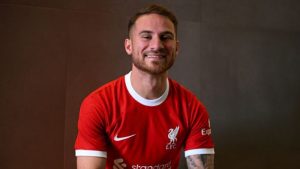 ‘อัลลิสเตอร์’ รับ JK กล่อมซบหงส์-แอบชอบเบอร์ 8