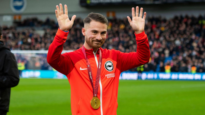 เขาเลือกหงส์… เผยเหตุ ‘ผี’ ล่าถอยดีล ‘แม็ค อัลลิสเตอร์’