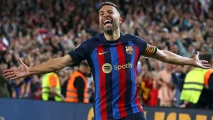 เนื้อหอมฉุย! งูเปิดศึกเหยี่ยวแย่งคว้า ‘อัลบา’