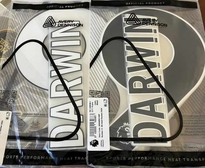 เลขดาวยิง! เผยภาพเสื้อ ‘หนูน’ เบอร์ 9 คนใหม่หงส์