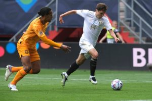 หมดสภาพ… ฟาร์ทสับ VvD ปล่อย ‘เคียซ่า’ โยกยิง