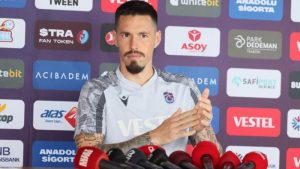 ตำนานนาโปลี! ‘ฮัมซิค’ ประกาศแขวนสตั๊ด