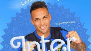 ยังกับบาร์บี้! งูใหญ่ตั้ง ‘เลาตาโร่’ กัปตันคนใหม่