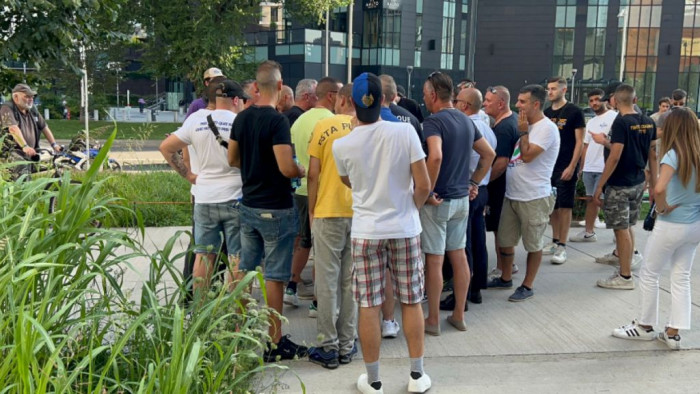 สุดท้ายก็ยอม… ‘แฟนงู’ ประท้วงไม่เอา ‘กัวดราโด้’