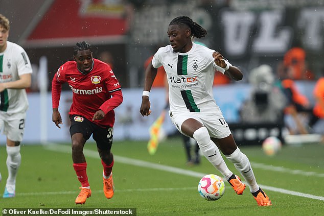 สื่อยันหงส์ยังไม่หั่นชื่อ ‘โคเน่’ แม้เดี้ยง