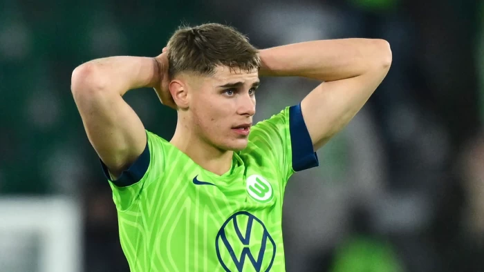 ไก่รับไป! หงส์มอง ‘ฟาน เดอ เฟน’ ไม่แข็งพอเล่นEPL