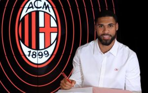 ‘ชีค’ เผยคุย ‘โทโมริ’ ก่อนเซย์เยสมิลาน