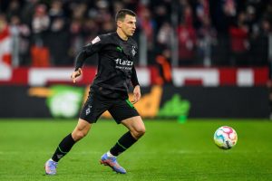 สิงห์หนุ่มเผย ‘ไลเนอร์’ เป็นมะเร็งต่อมน้ำเหลือง