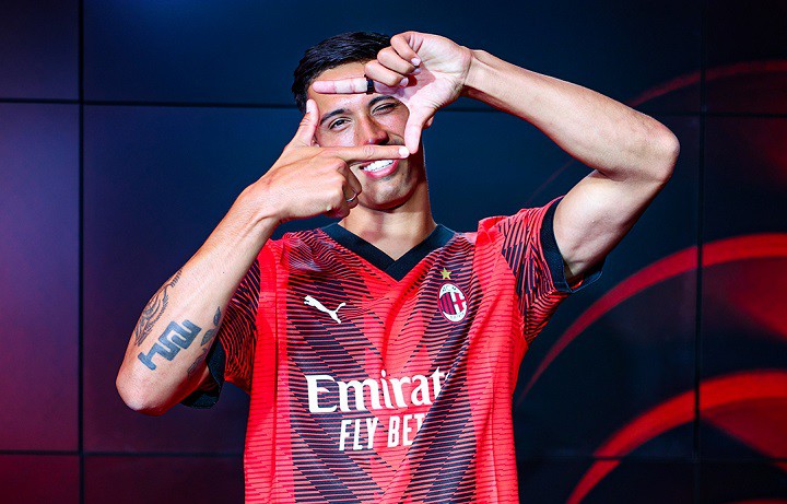 ‘เรจ์นเดอร์ส’ เผยตอบปัดบาร์ซ่าเลือกซบมิลาน