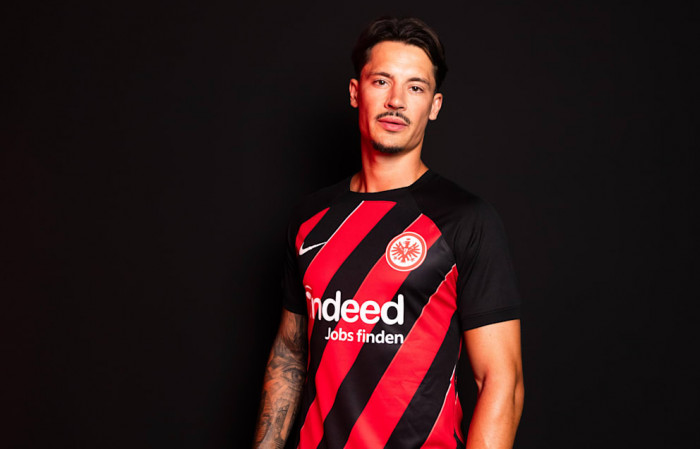 กลับบุนเดส! แฟรงเฟิร์ตยืม ‘คอช’ จากลีดส์