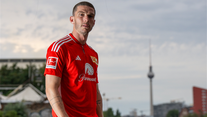 อูนิโอนปิดดีล ‘โกเซนส์’ แบ็คซ้ายงูใหญ่ 15 ลย.