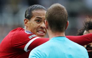 นัดเดียวไม่พอ? VvD อาจโดนแบนเพิ่มเหตุโวยเปา