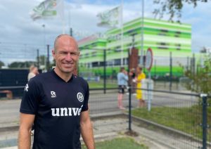 ‘ร็อบเบน’ ฝึกงานโค้ช ‘โกรนิงเก้น’ ทีมลีกดัทช์