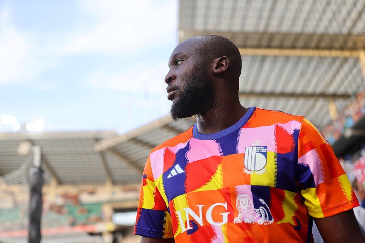 จะได้ย้าย…สิงห์,หมาป่าขอ ‘บิ๊กตู้’ ลดค่าเหนื่อย 7 ลป./ปี