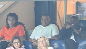 มีลุ้นต่อสัญญา! PSG เคลียร์ใจ ‘ปธ.เป้’ หวนซ้อมชุดใหญ่