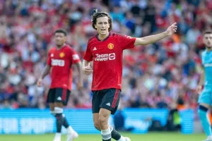 ผีจ่อปล่อยยืม ‘เฟร์นานเดซ’ แบ็คดาวรุ่งให้เบิร์นลี่ย์