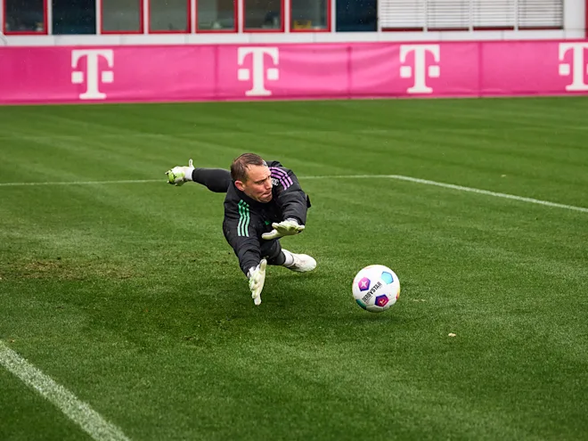 ‘นอยเออร์’ หวนซ้อมให้พี่เสือในรอบ 8 เดือน