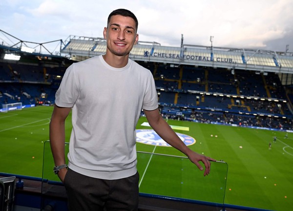 เปโตรวิชรอก่อน! พอชยัน ‘ซานเชซ’ เฝ้าเสาเจอวิมเบิลดัน