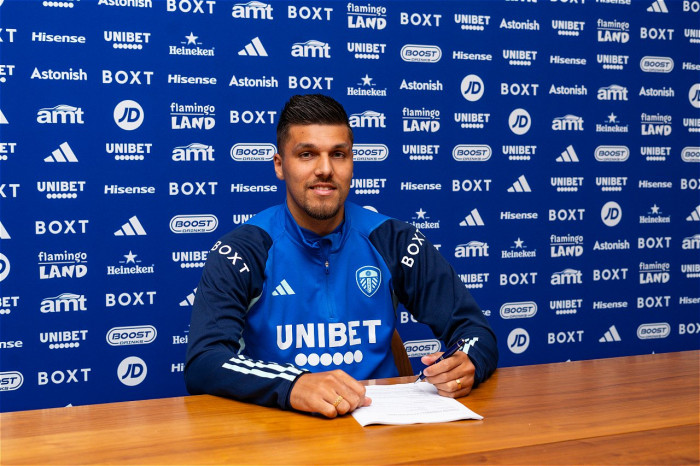 ยูงทองจ่าย 12 ลป. ซื้อ ‘ปิโร’ ดาวยิงหงส์ขาว