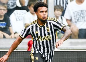 ดิ คานิโอ อัด ‘แม็คเคนนี่’ คุณภาพไม่ถึงเป็นแข้งม้าลาย