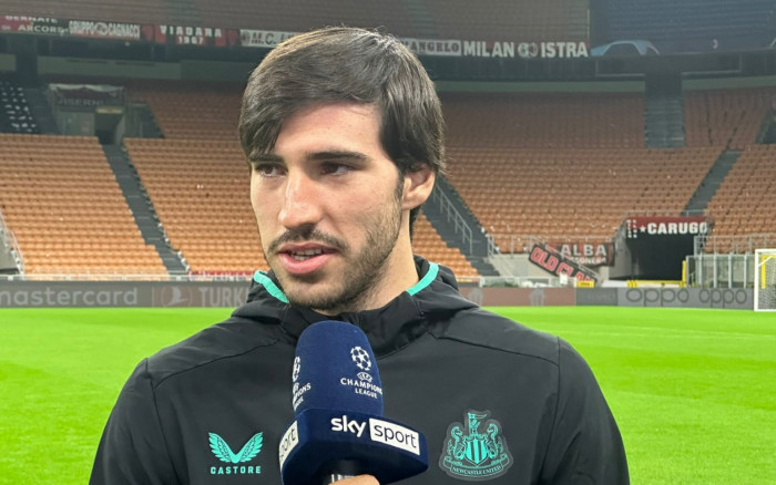 อารมณ์มาเต็ม! ‘โตนาลี่’ ลำบากใจหวนเยือน ‘มิลาน’